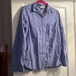 Old Navy classic button down denim shirt size large NWT